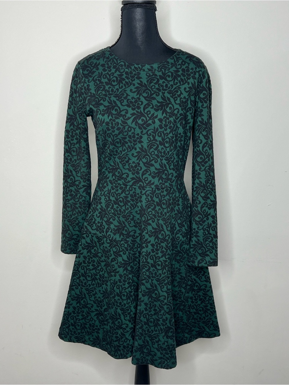 Ann Taylor LOFT Emerald Green Floral Fit-and-Flare Festive Long Sleeve Dress